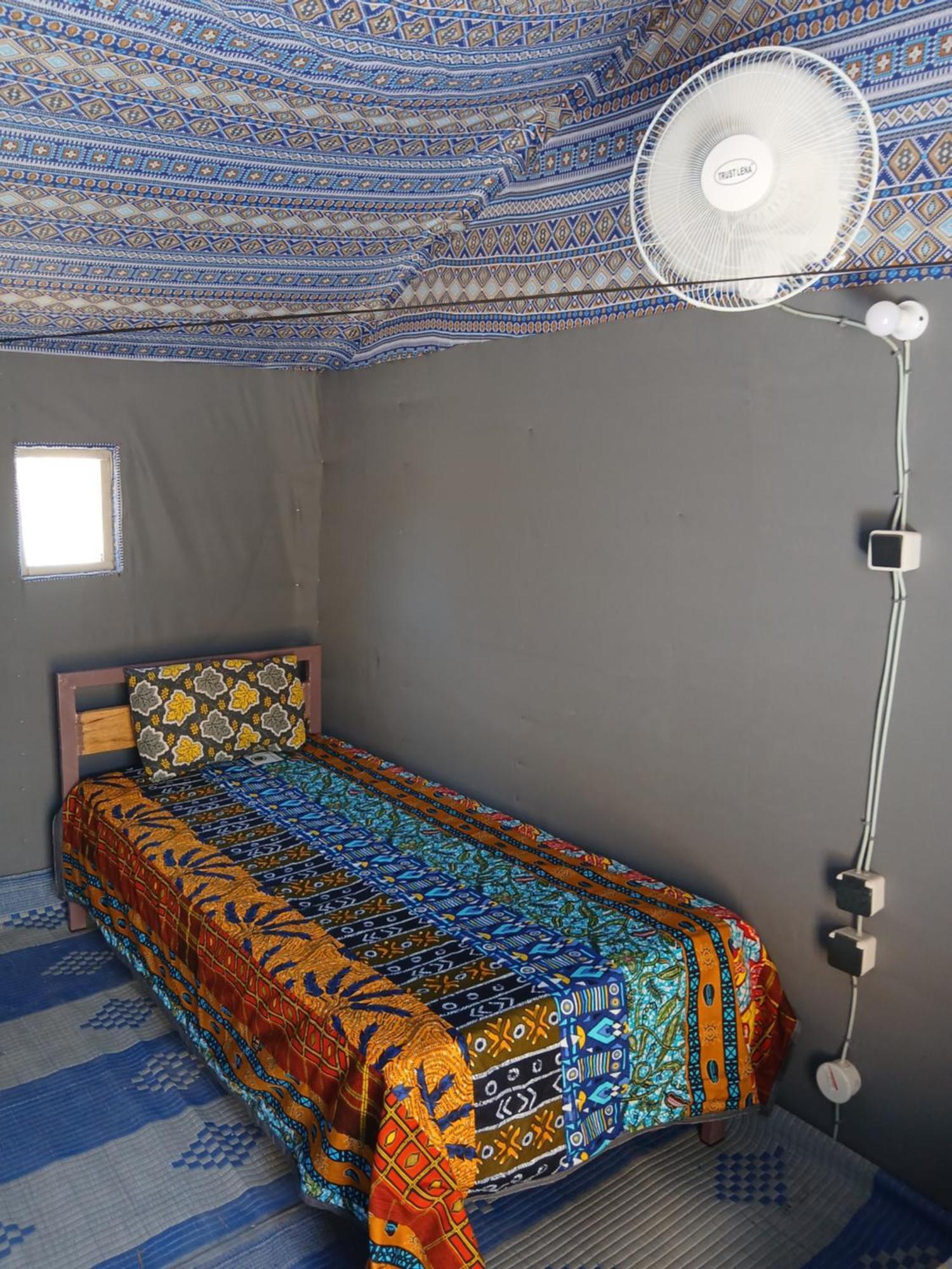"Par 4 Chemins" - Atypical Stopover Nouakchott Eksteriør billede